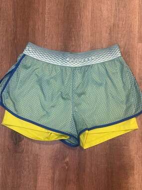 Lacoste Sport Women's 2-in-1 Mesh Tennis Shorts with Built-in Undershorts